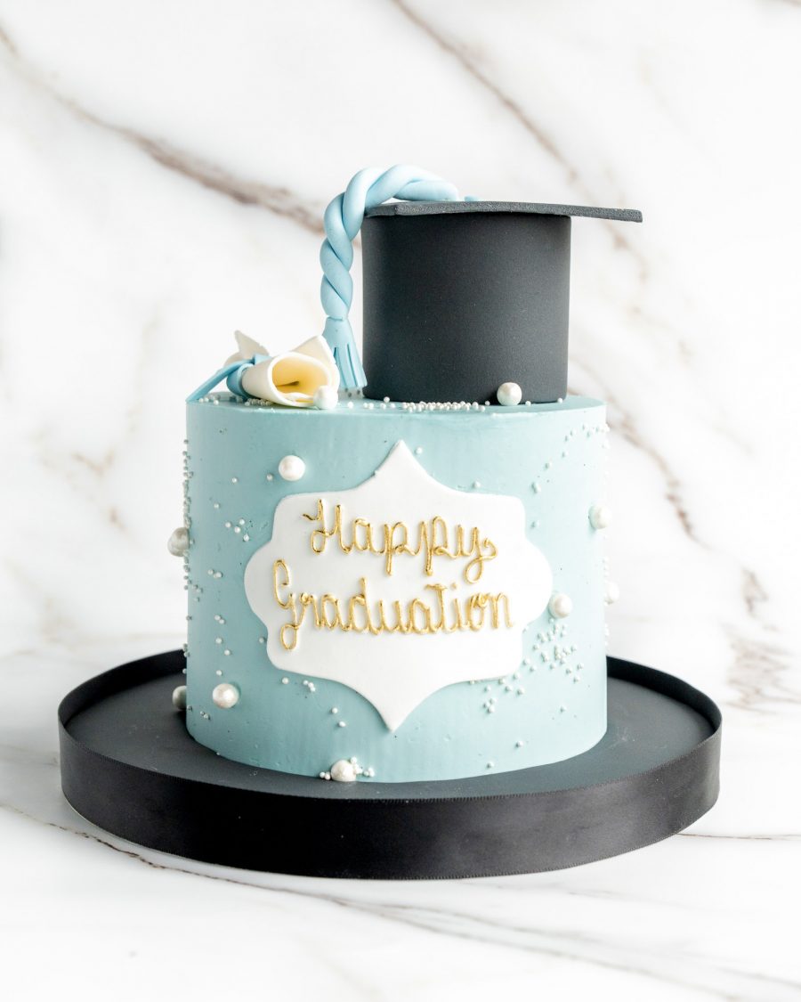 Happy Graduation Cake